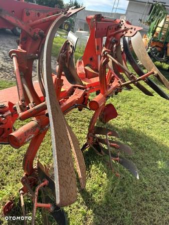 Kuhn pług 5 skibowy obrotowy Kuhn vari master 152 - 7