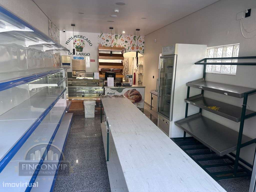 Espaço Comercial no Centro de Almada - Totalmente Equipado e Pronto...-18