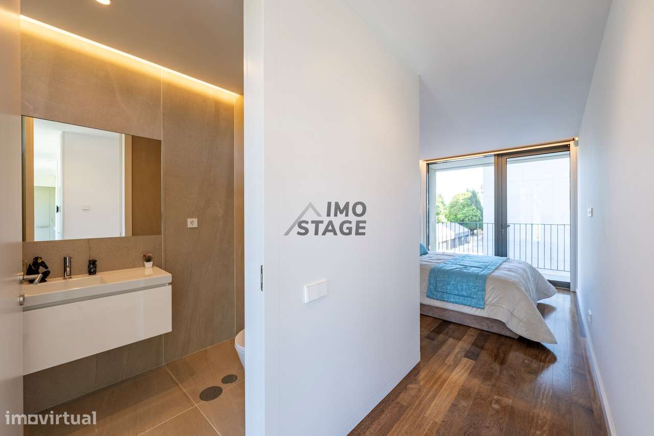 Moradia T3 de Luxo | 4 Pisos | Elevador | Jardim Privativo 195m² | Boa-27