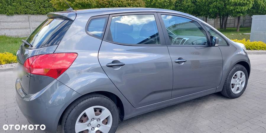 Kia Venga 1.4 Business Line - 4