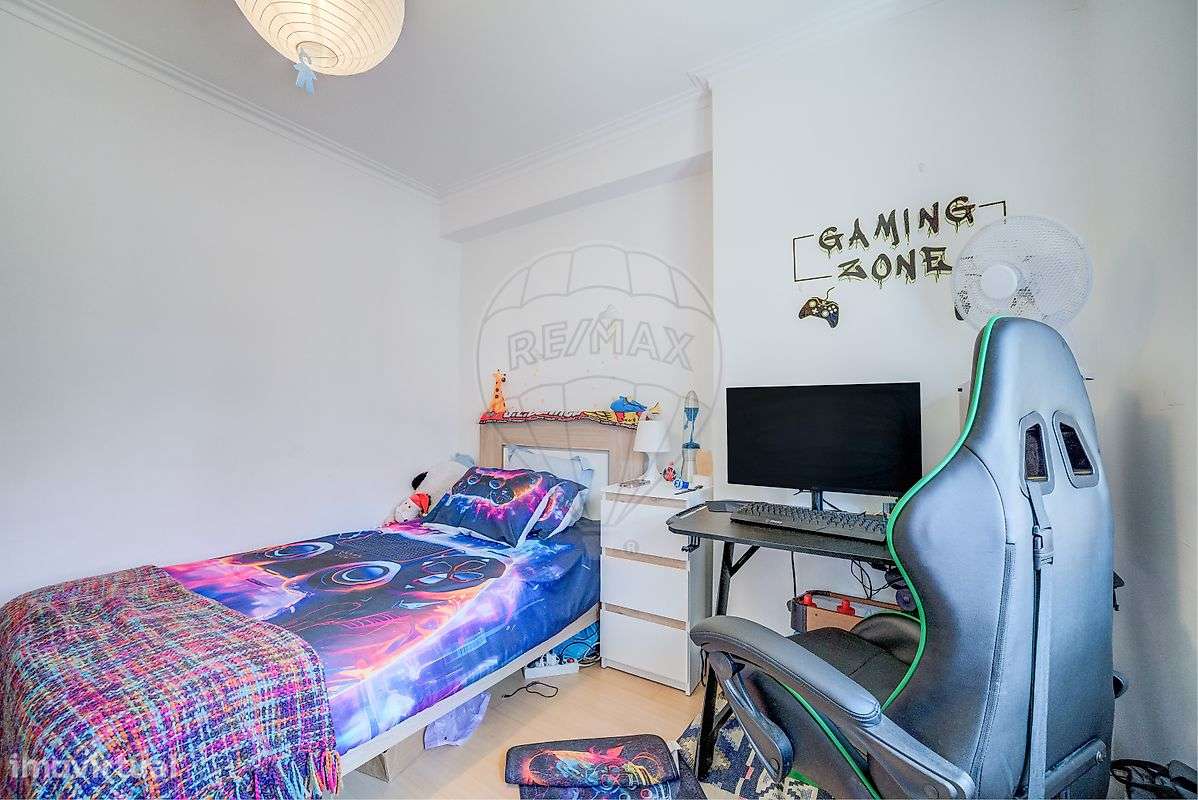 Apartamento T3 para venda na Quinta do Conde-16