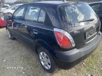 Kia Rio 1.4 Attract - 3