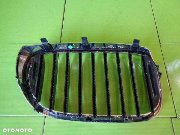 BMW 7 G11 / G12 3.0 D 17r nerka atrapa grill lewa - 3