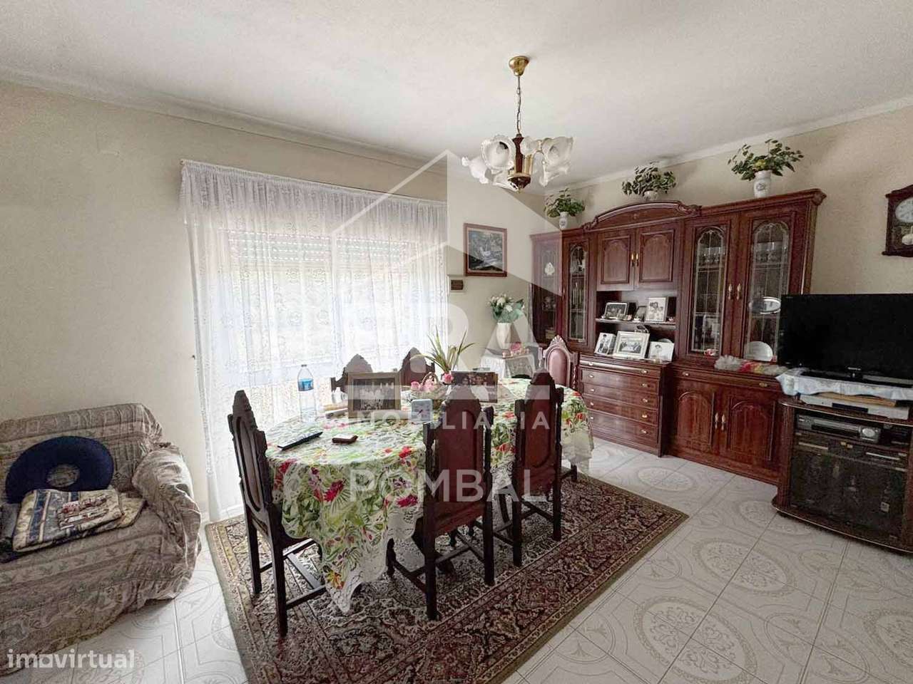 Moradia T4, Abiúl-5