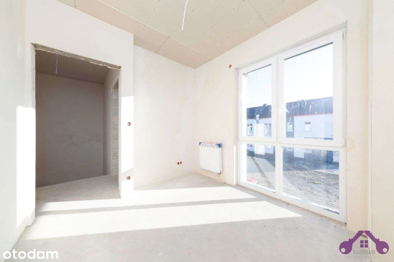 Mieszkanie 3 pokoje z ogródkiem- 2 miejsca parking-13