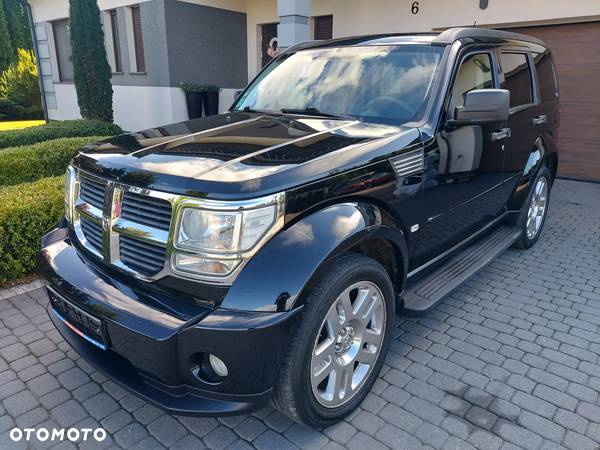 Dodge Nitro - 2