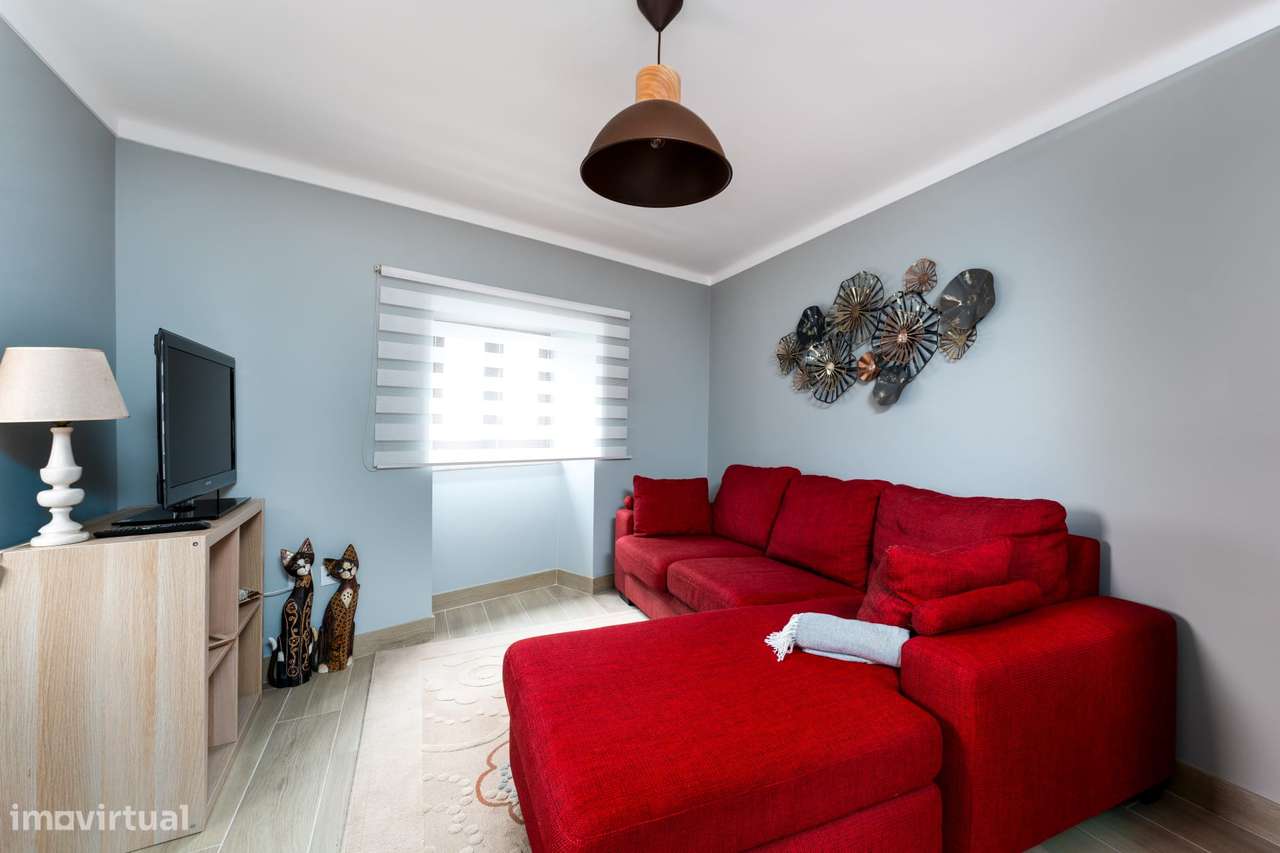 T1 com 58m², zona central e excelente luminosidade - Grande imagem: 4/13