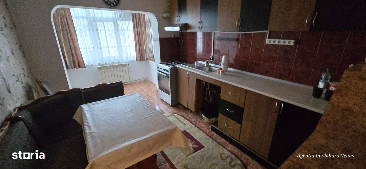 Apartament 4 camere Parc Curcubeul - Imagine principală: 4/8