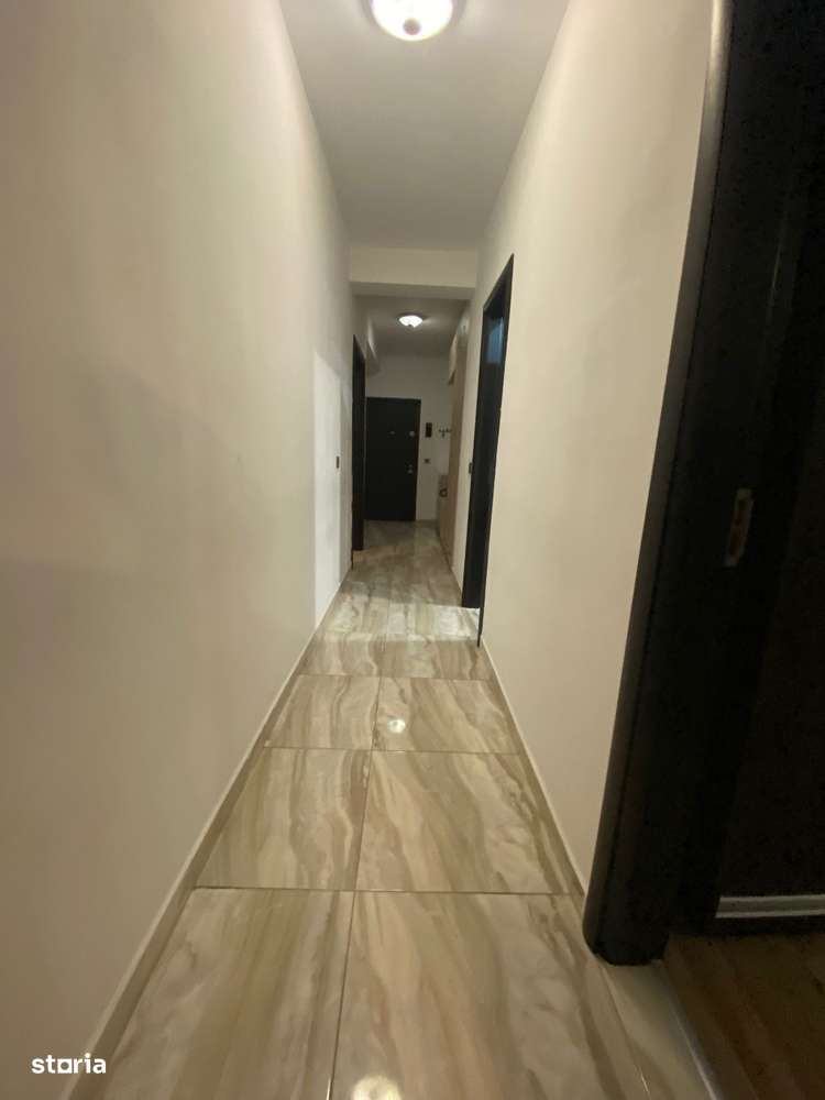 Vanzare Apartament 3 camere/loc parcare/boxa ,Tractorul, BRASOV-13