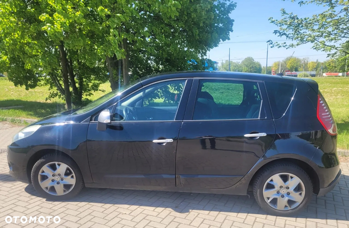 Renault Scenic - 2