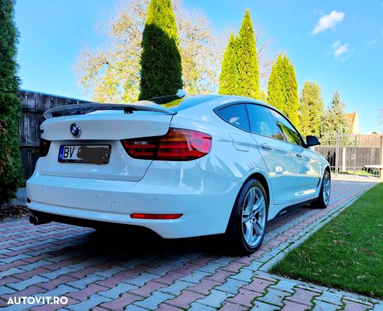 BMW Seria 3 325d Aut. Sport Line - 6