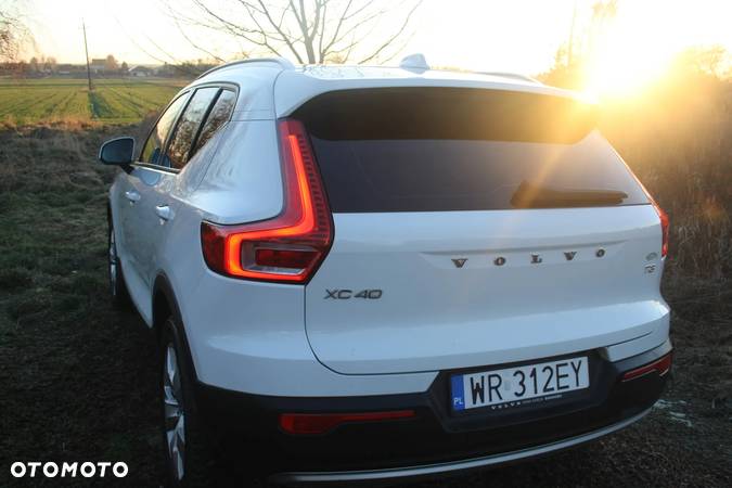 Volvo XC 40 T3 Momentum Pro - 7