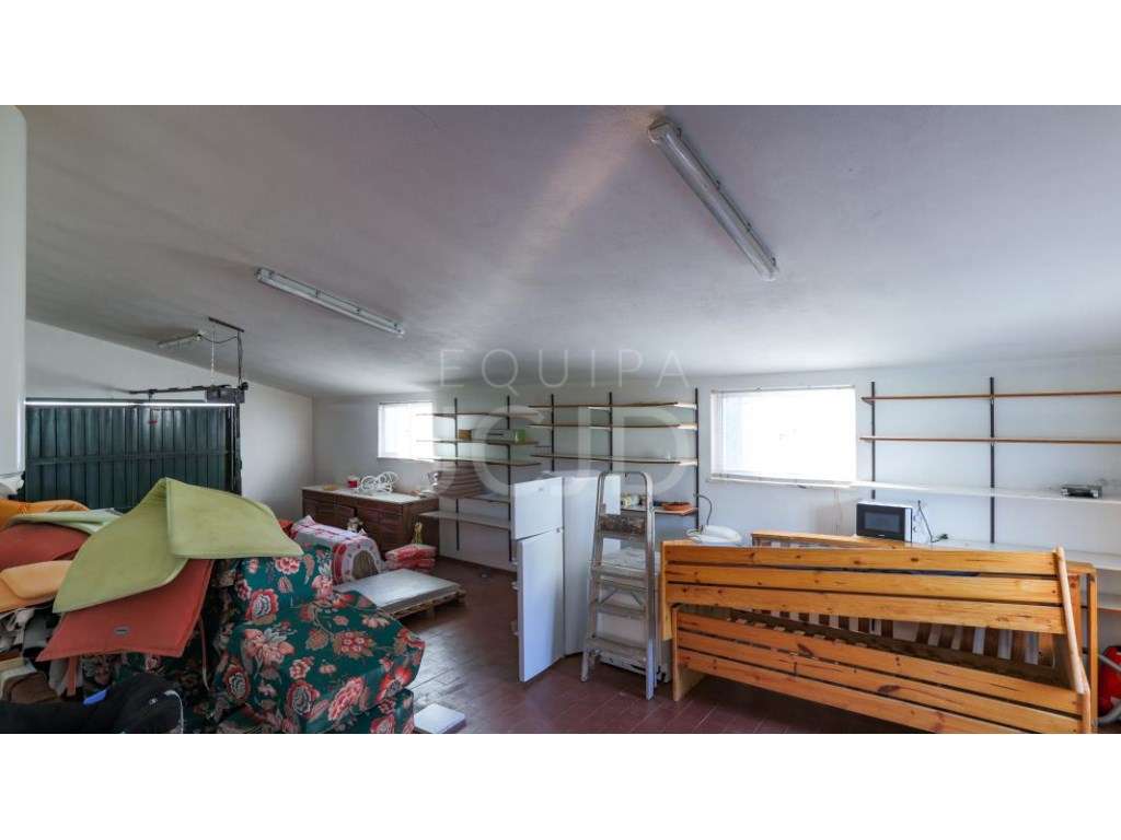 Fantástica Moradia Isolada T4 Frente ao Golfe, Totalmente Remodelad...-30