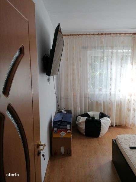 Ap.2 camere decomandat-Malu Rosu-48 mp - Scoala "Ienachita Vacarescu" - Imagine principală: 5/7