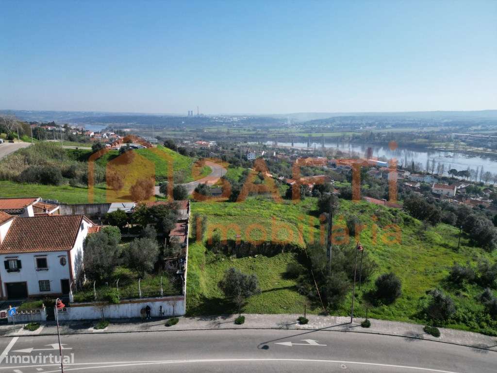 Terreno Urbano com 535m² em Abrantes - Grande imagem: 5/12