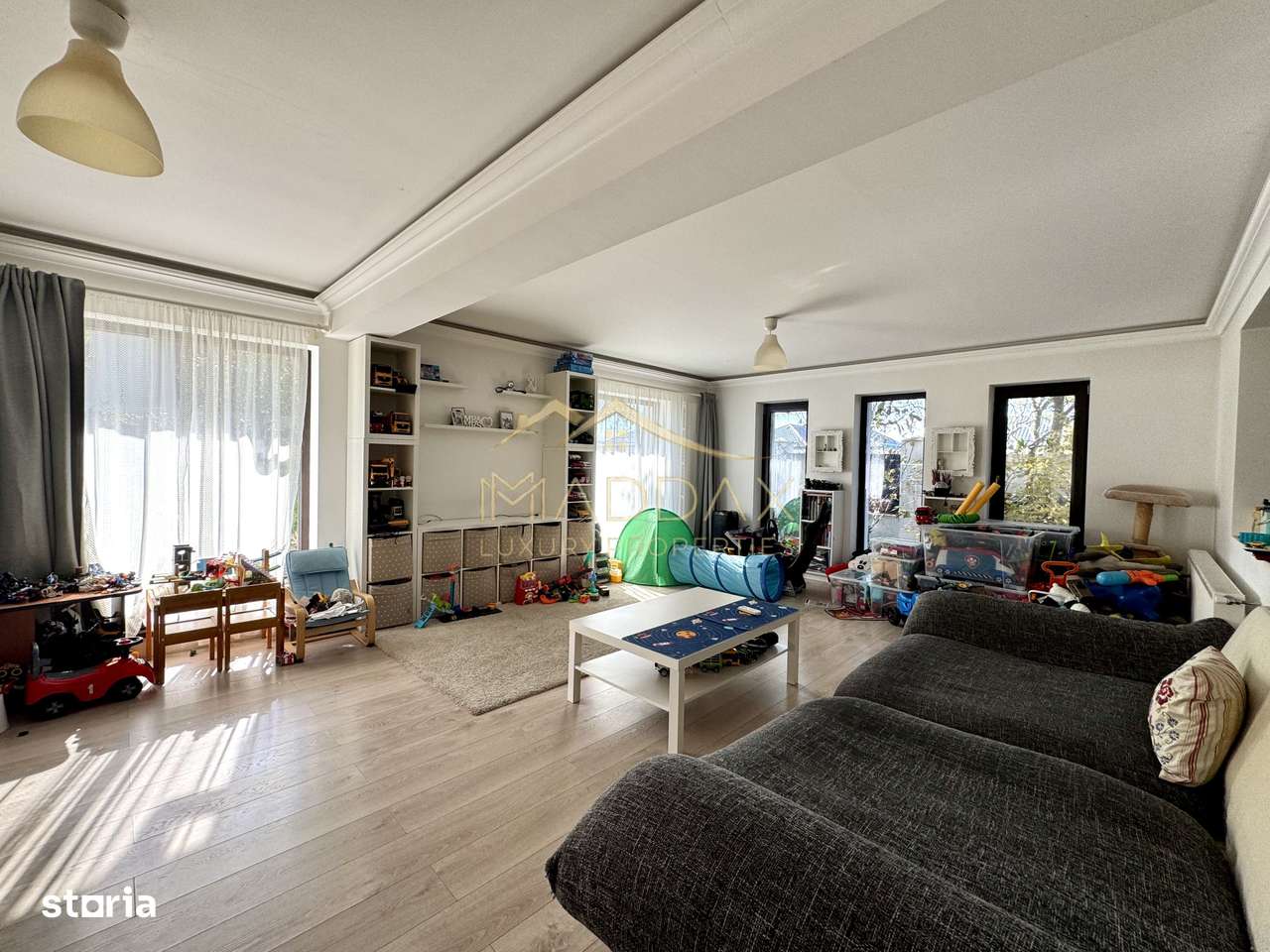 Vila cu 5 camere *420mpc* // 800mp teren // Corbeanca - Tamasi-11