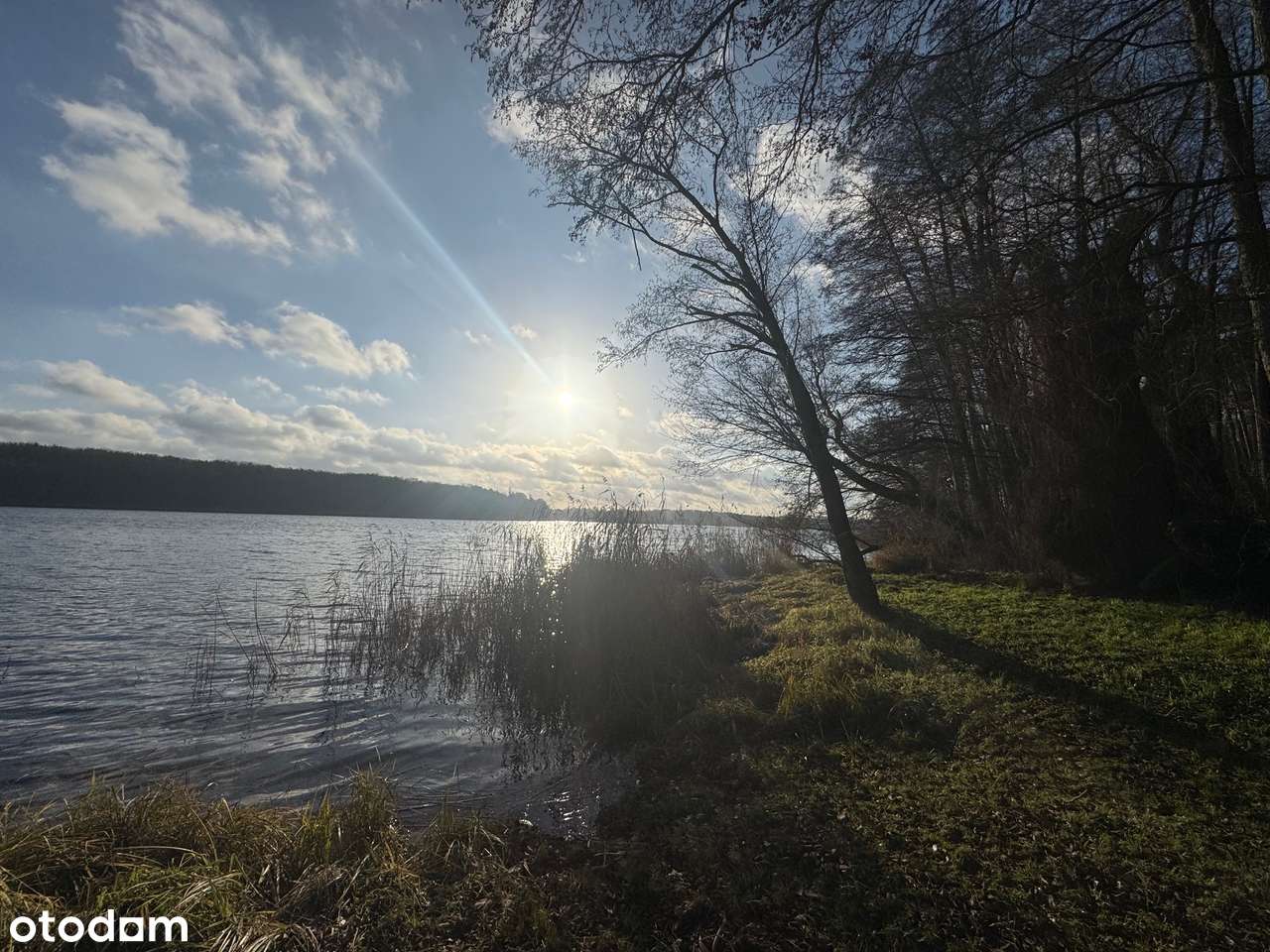 Wyjątkowa działka w Chomiąży z prywatnym dostępem do Jeziora - Pełny obrazek: 4/13