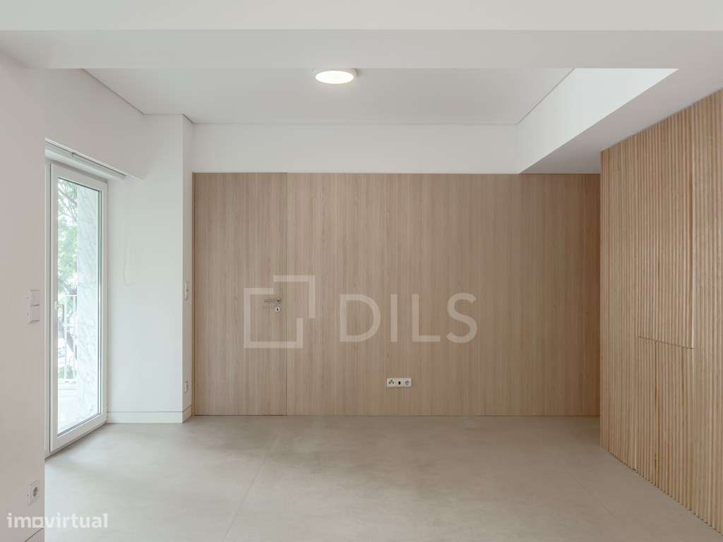 Apartamento T1 com varanda, junto à Avenida da Liberdade-14