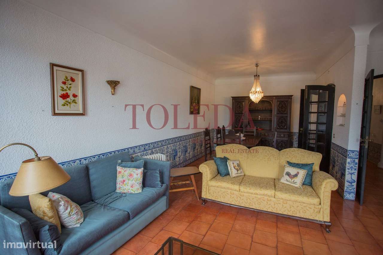 Moradia T7 em Almeirim-17