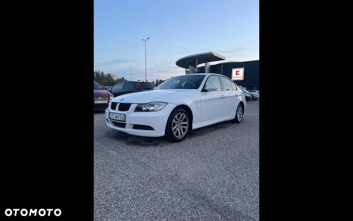 BMW Seria 3 320d - 9