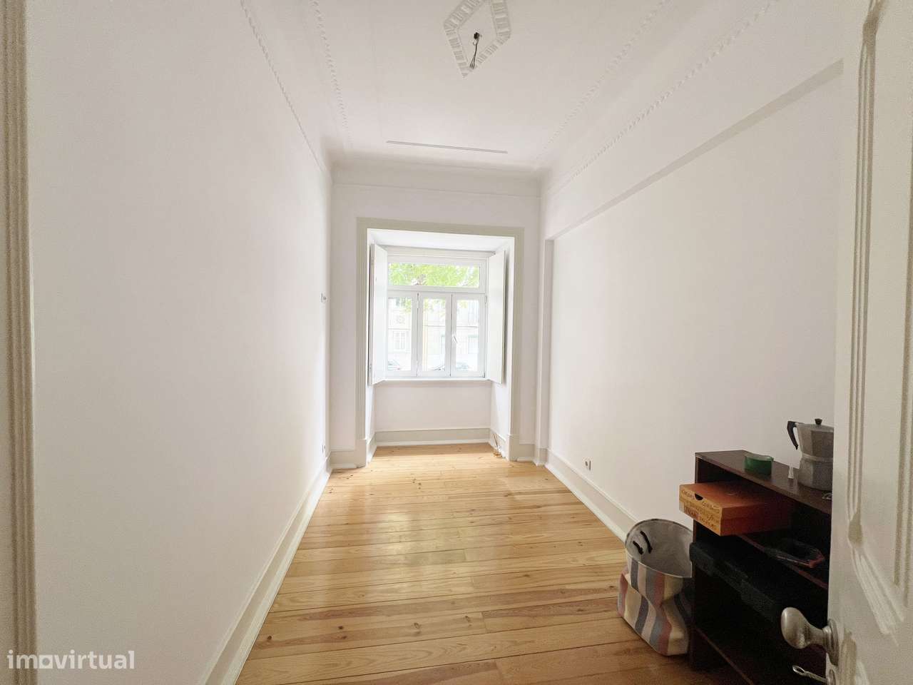 Apartamento T2+1 junto à Gulbenkian-23