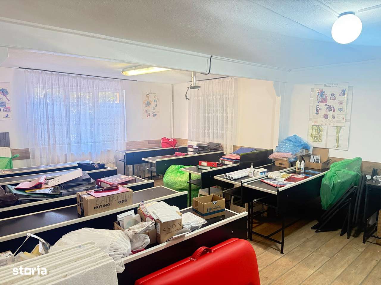 Cladire spatii birouri, P+1, 8 camere+dependinte, Targoviste, micro 5-5