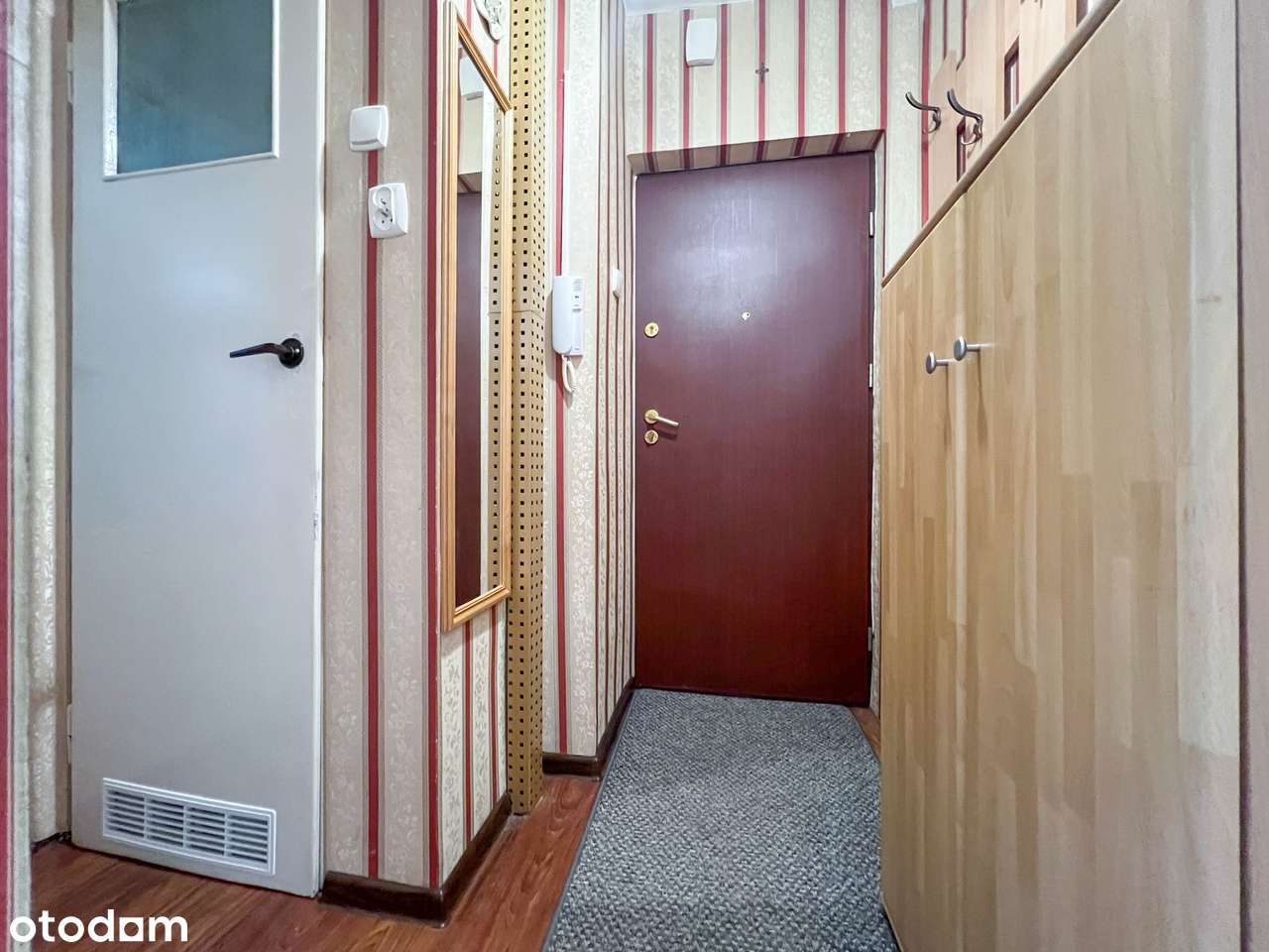 Wyposażone mieszkanie 2 pok. na II piętrze z zabudowanym balkonem!-15