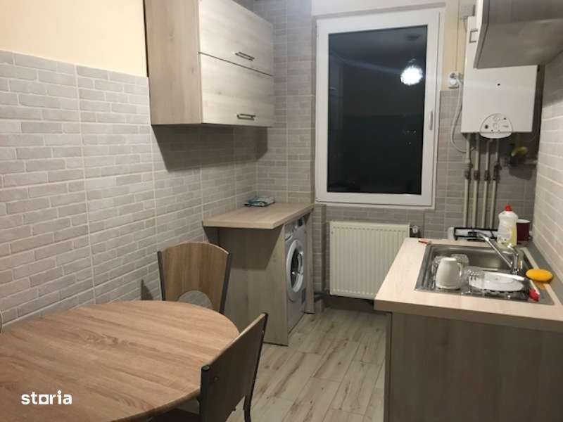 AA/616 De închiriat apartament cu 2 camere în Tg Mureș - Tudor - Imagine principală: 4/5