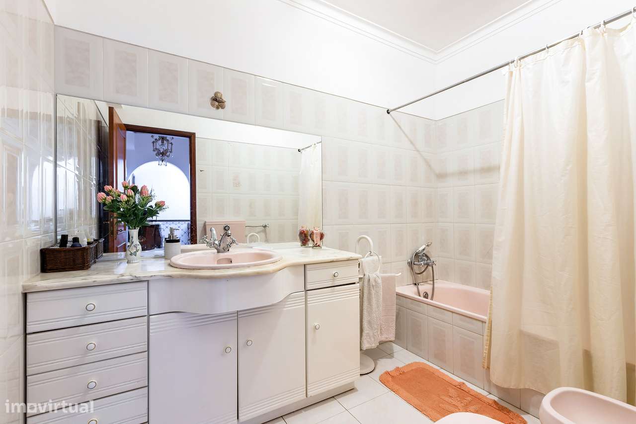 Apartamento T3 em Alverca-16