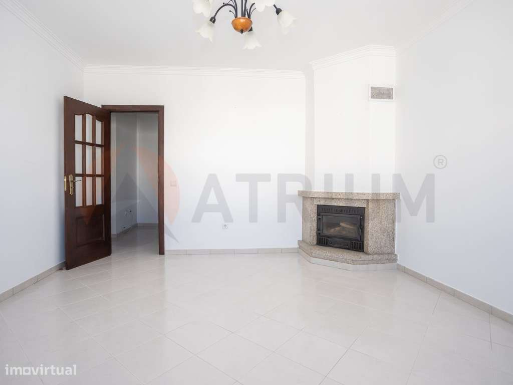 EXCLUSIVO | T2 COM 82m², ELEVADOR E LAREIRA NO VALE DO COBRO - SETÚ...-25