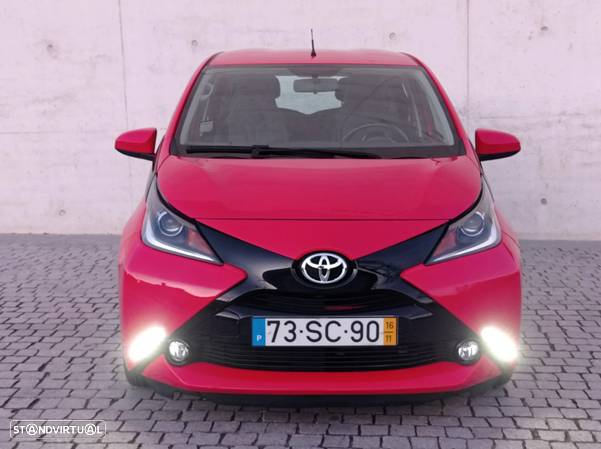 Toyota Aygo 1.0 X-Play Plus+X-Touch MM - 4