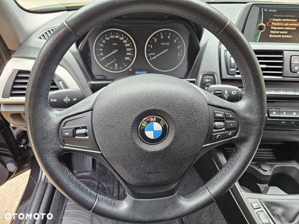 BMW Seria 1 114i Sport Line - 25