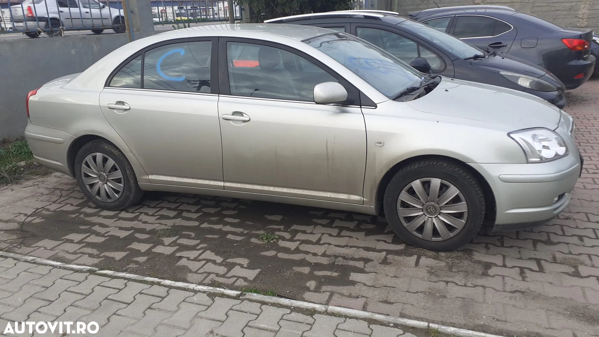 Geam dreapta spate Toyota Avensis - 3