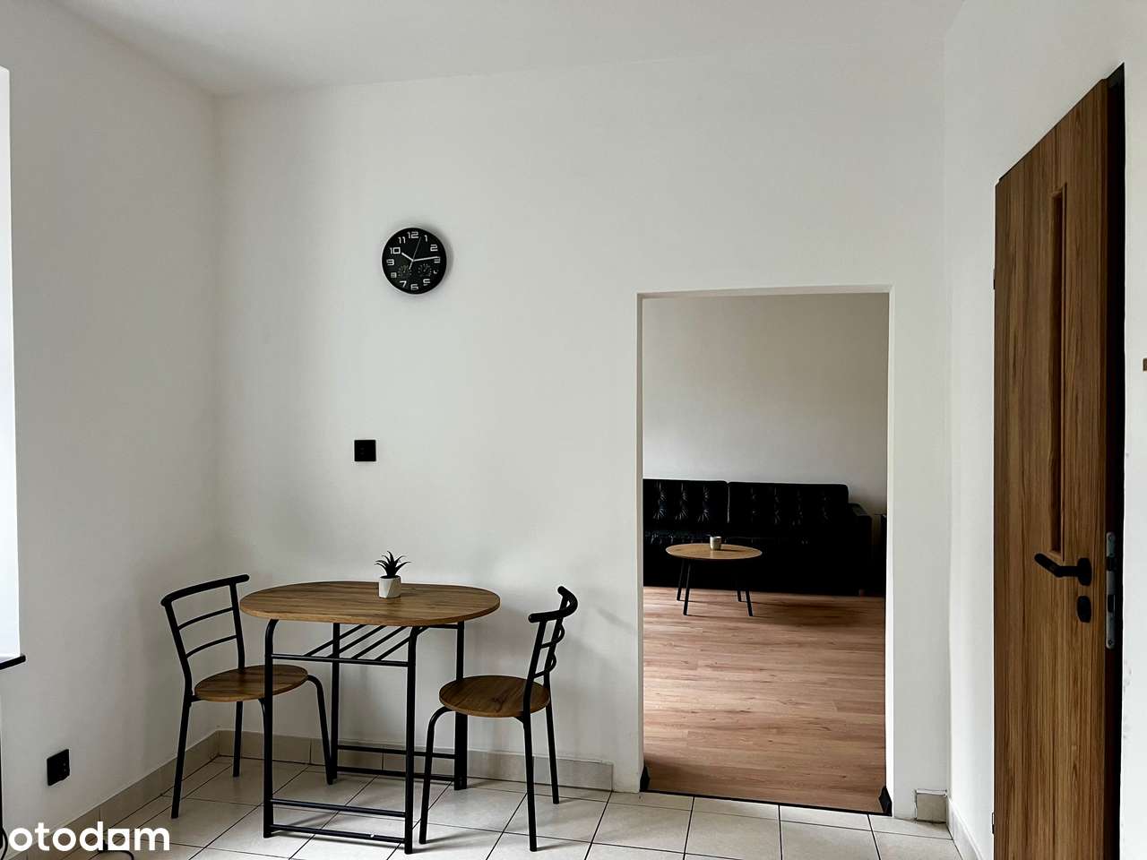 Ładna kawalerka, M2 Bytom, Rozbark, I piętro,-11