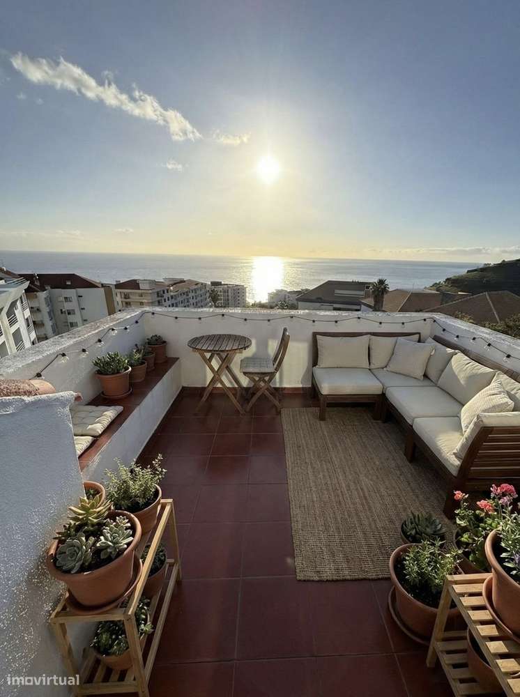 Apartamento duplex T3 de 230 m² com 4 varandas - São Martinho, Funchal - Grande imagem: 2/13