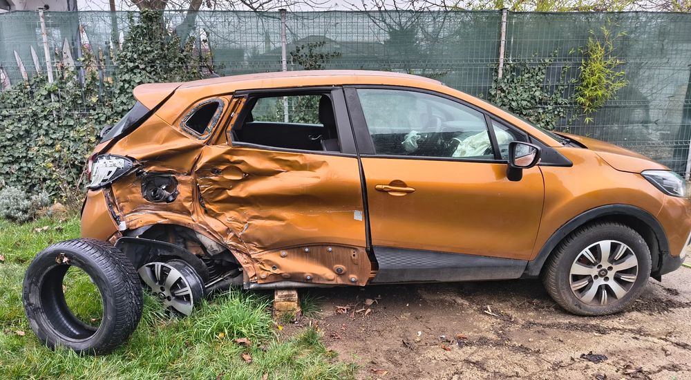 Renault Captur / QM3 I [2013 - 2019] TCe Life Evo 2018