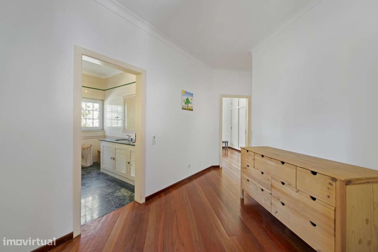 Moradia Isolada T8 com terraço, Soltroia, Grandola-16