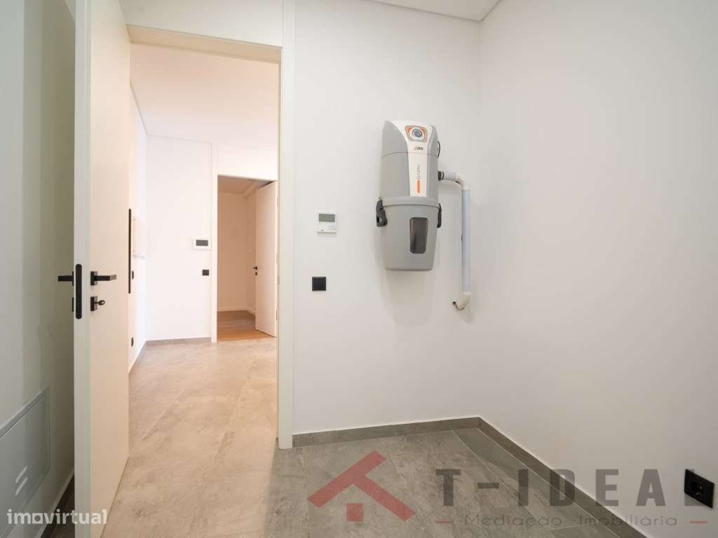 Apartamento T3 no Centro da Lourinhã-42