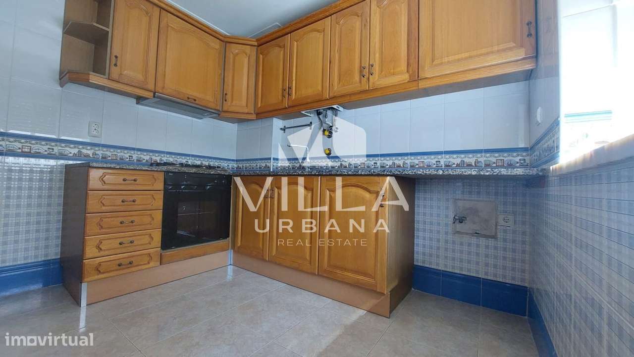 Apartamento T1 - Santa Marta do Pinhal, Corroios-17