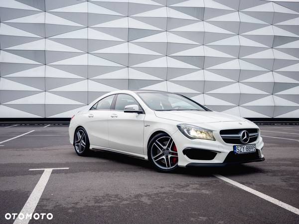 Mercedes-Benz CLA 45 AMG 4-Matic - 19