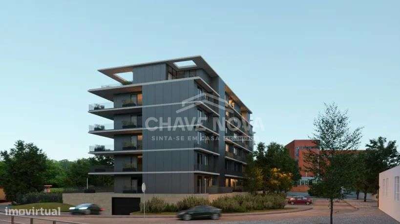 Apartamento T1 novo em Santa Marinha no piso 4-SD/04732/MH-1