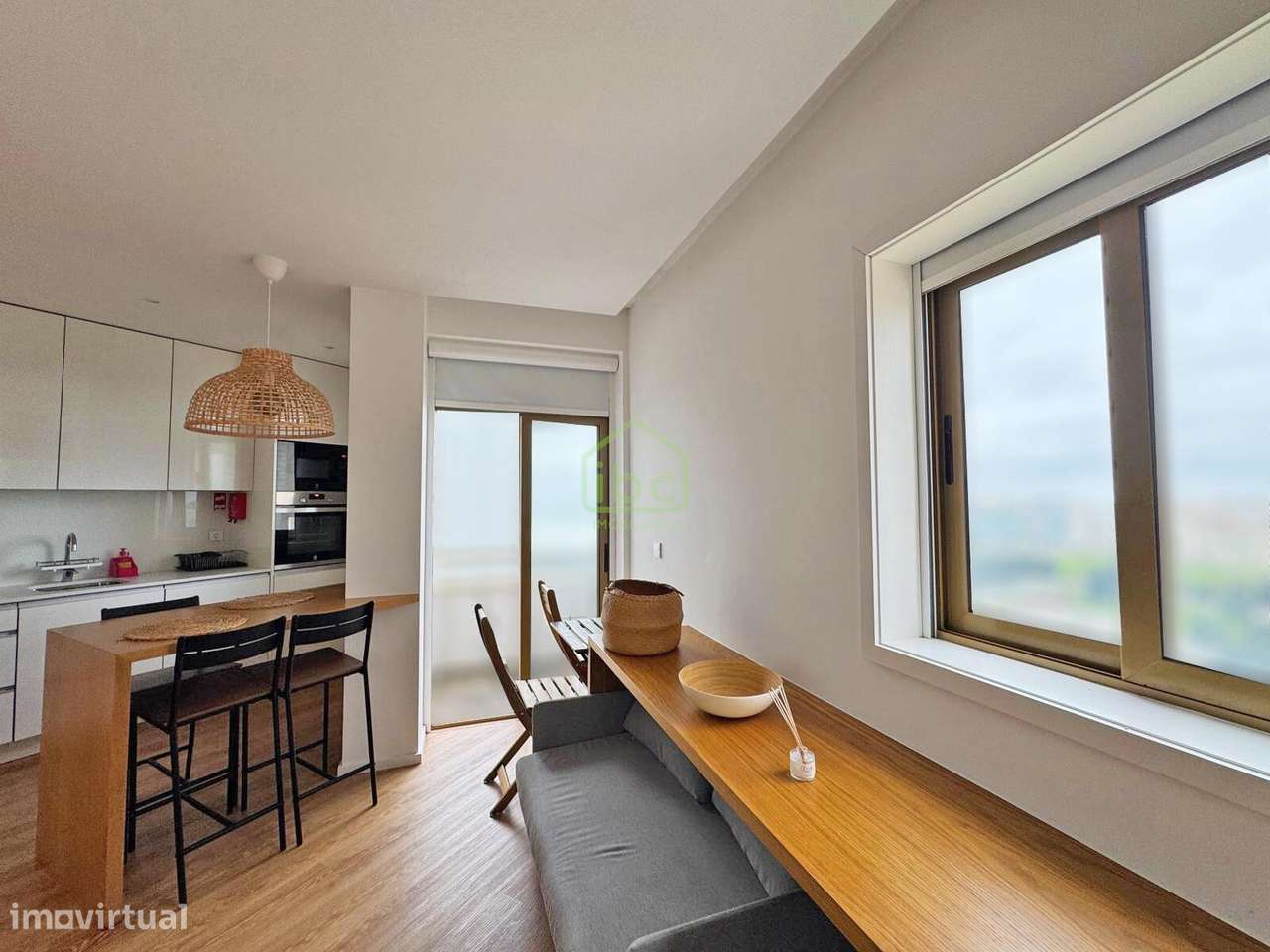 T0+1 | Póvoa de Varzim | Remodelado | Vista mar-0