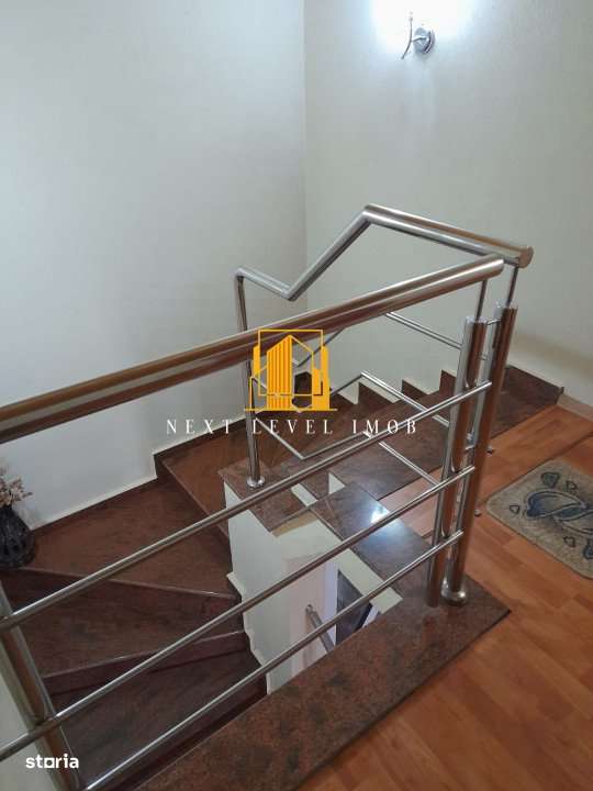 Casa spatioasa cu 4 camere- zona SLAVA - Imagine principală: 4/12