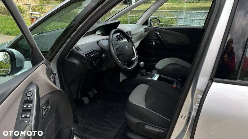 Citroën C4 Grand Picasso 1.6 e-HDi Exclusive - 20