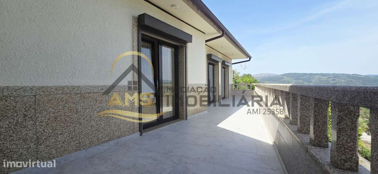 MORADIA T6 PARA VENDA-51