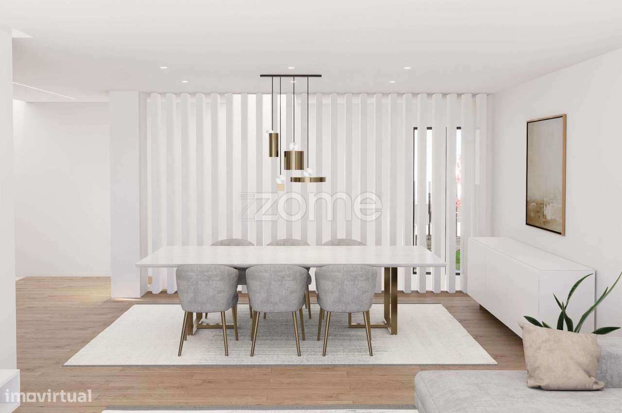 Terreno urbano com estrutura de Moradia Individual em Escudeiros! - Grande imagem: 5/39