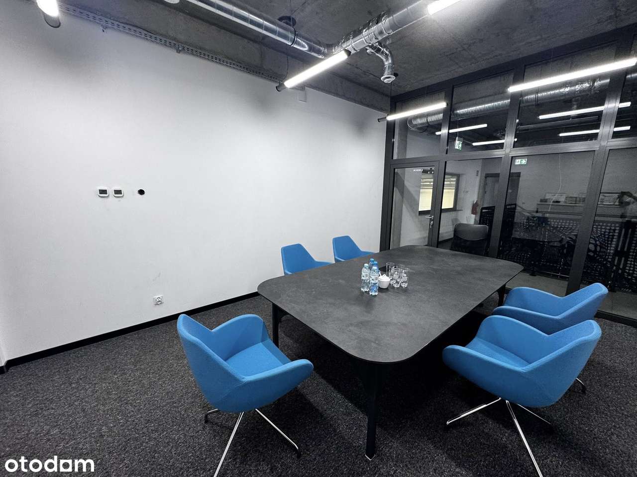 Nieruchomość przemysłowa  3256 m2, działka 1,6855 ha, ODPADY PRODUKCJA-13