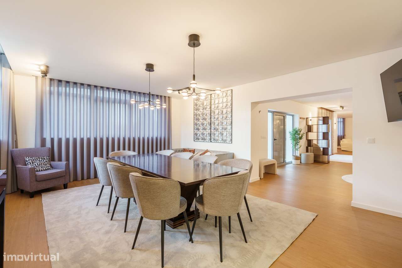 Moradia T5 Remodelada - Condomínio da Fonte Seca-23