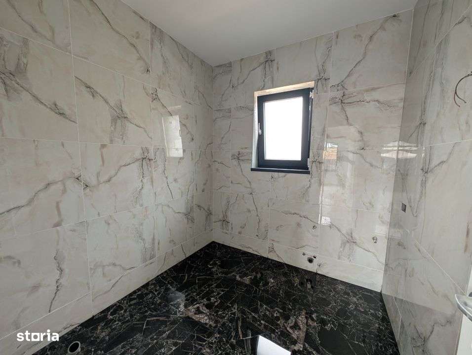 Casa 2025 Lilieci Rozelor (Apa, Canalizare, Gaz) terasa + beci - Imagine principală: 4/13