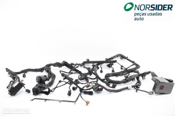 Instala elect comparti motor Hyundai I40 CW|11-14 - 1